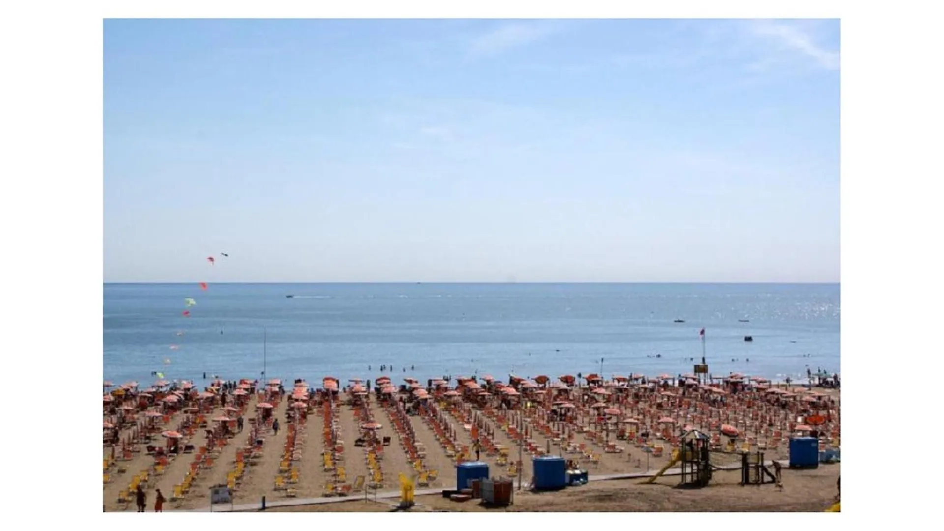 Bright Apartment With Terrace - Beahost Porto Santa Margherita di Caorle Italië